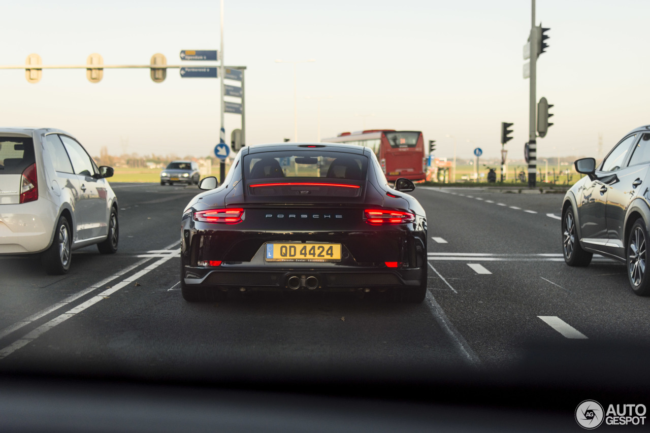 Porsche 991 GT3 Touring