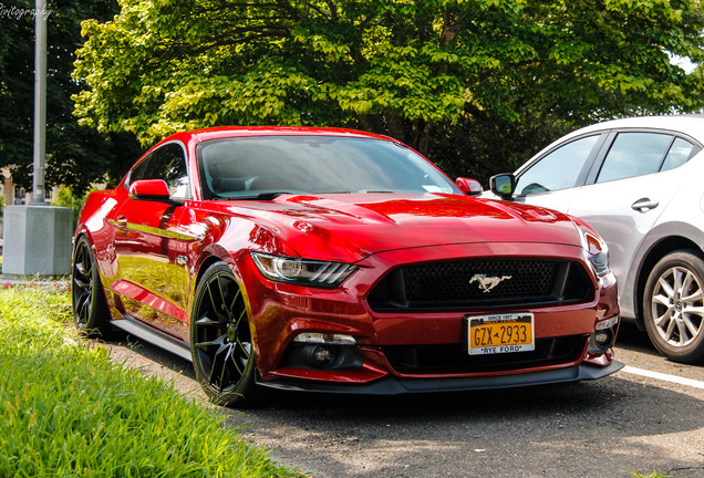 Ford Mustang GT 2015