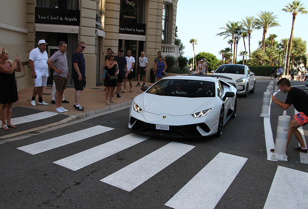 Lamborghini Huracán LP640-4 Performante