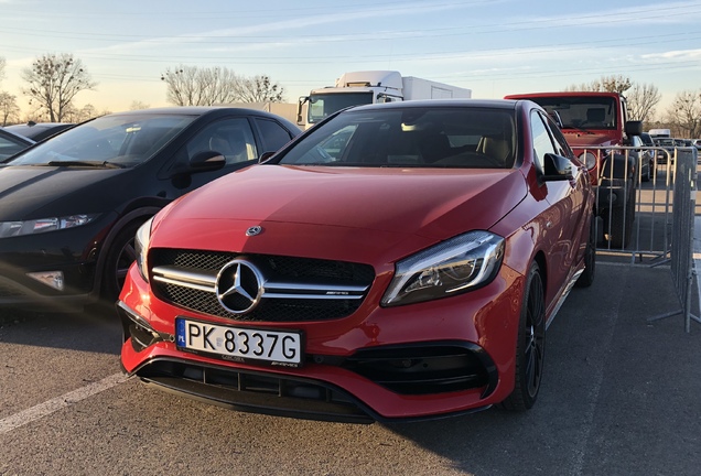 Mercedes-AMG A 45 W176 2015