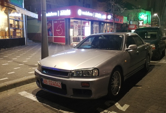 Nissan Skyline R34 Sedan