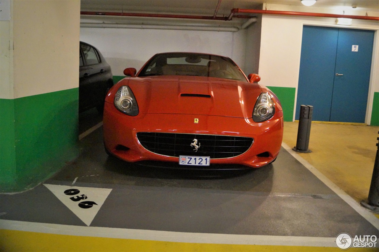 Ferrari California