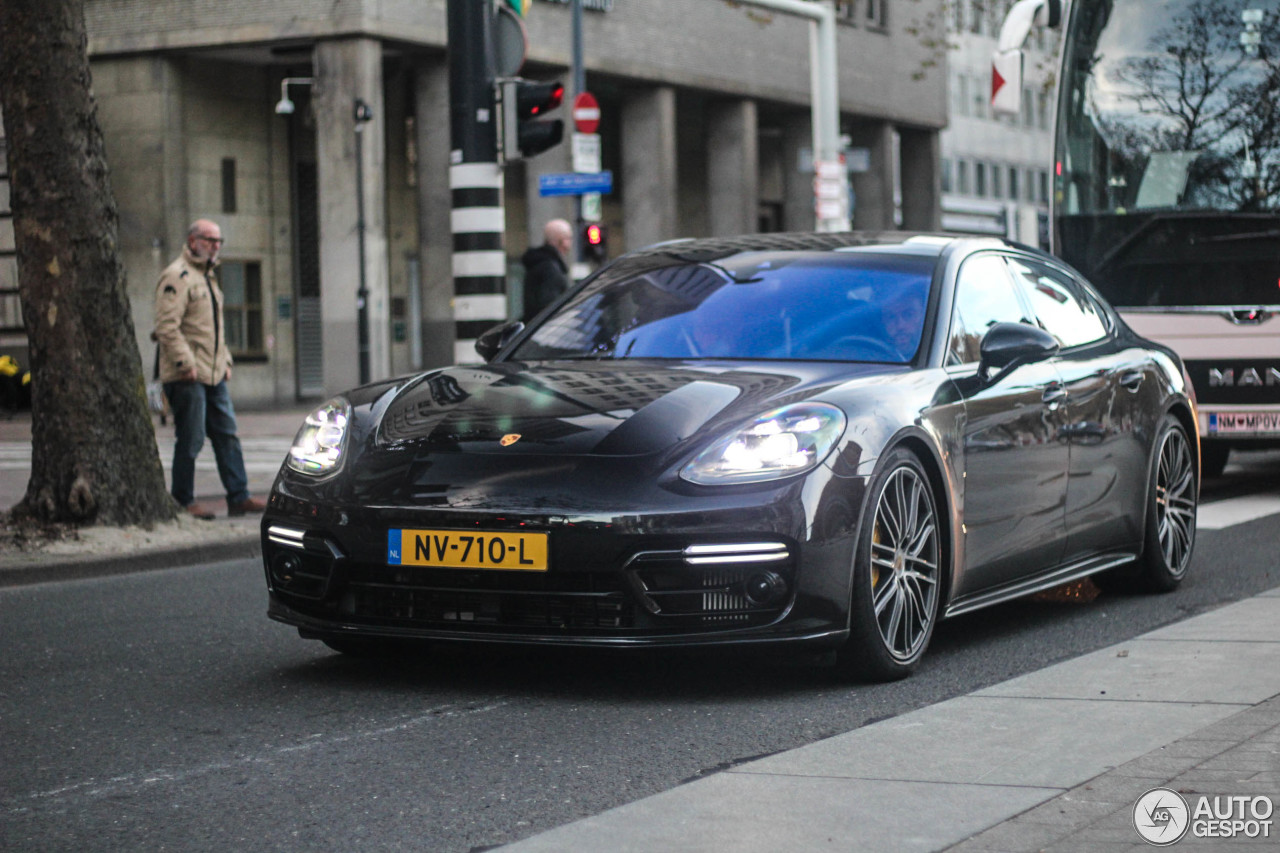 Porsche 971 Panamera Turbo Executive