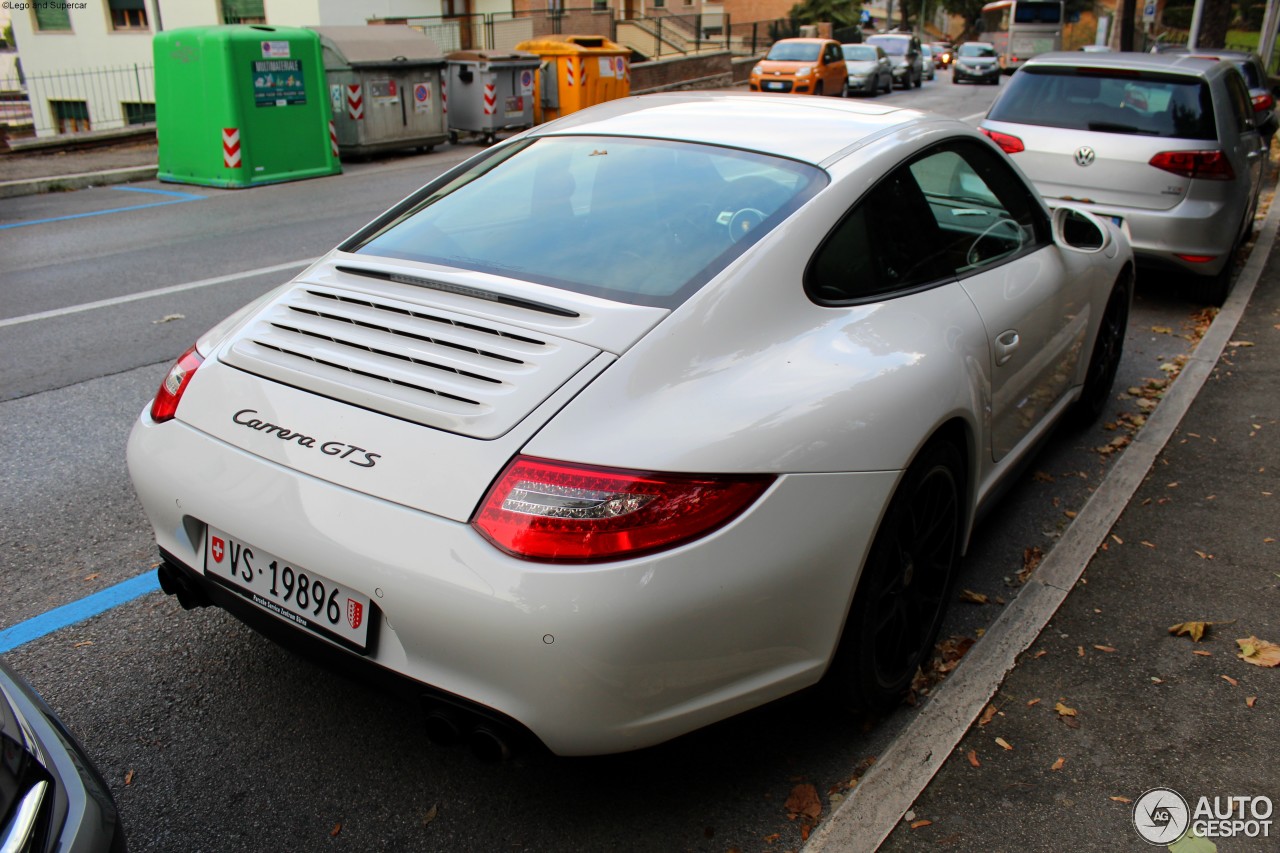 Porsche 997 Carrera GTS