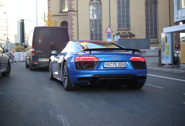 Audi R8 V10 Plus 2015