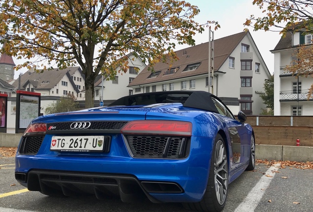 Audi R8 V10 Spyder 2016