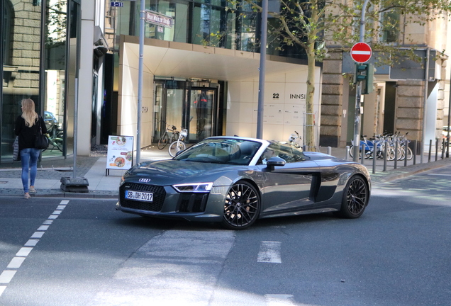 Audi R8 V10 Spyder 2016