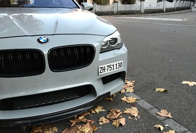 BMW M5 F10 2011