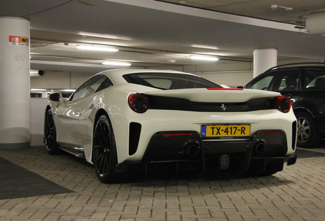 Ferrari 488 Pista