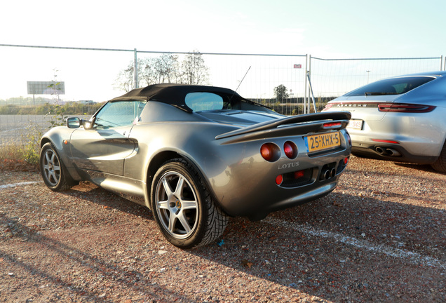 Lotus Elise S1 111S