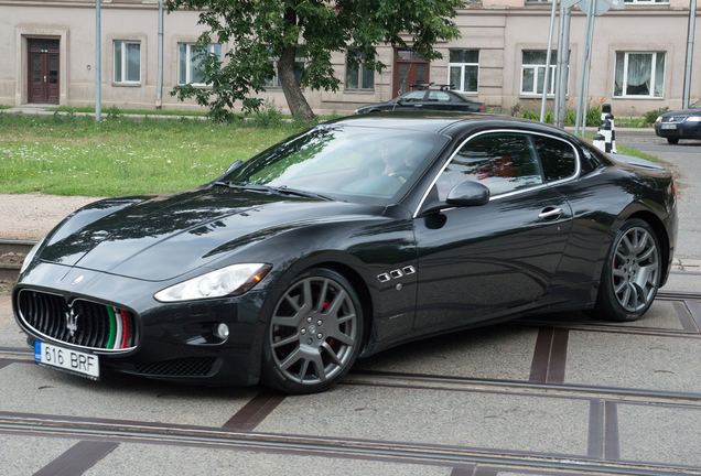 Maserati GranTurismo S Automatic