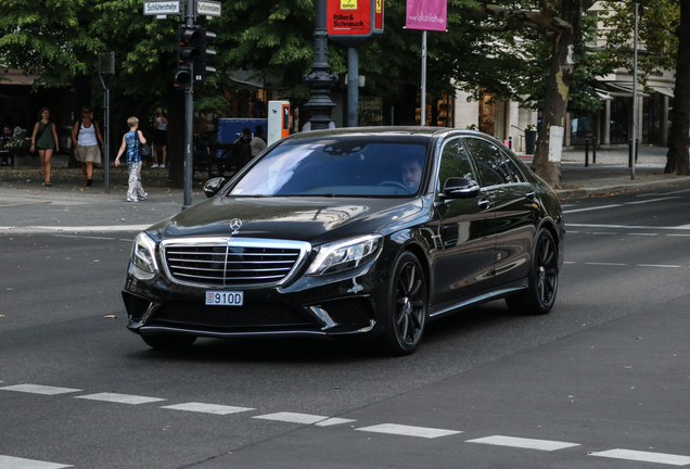 Mercedes-Benz S 63 AMG V222