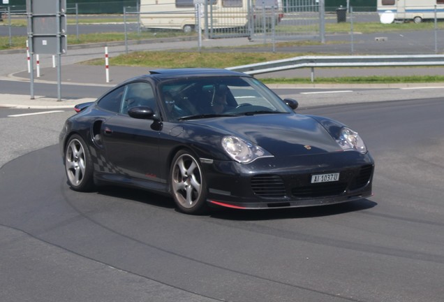 Porsche 996 Turbo