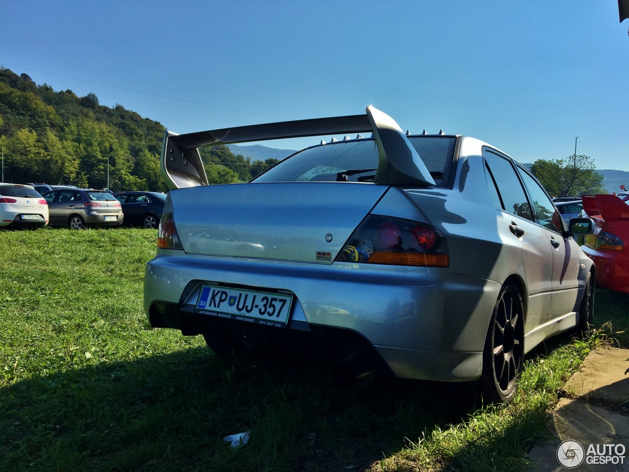 Mitsubishi Lancer Evolution IX