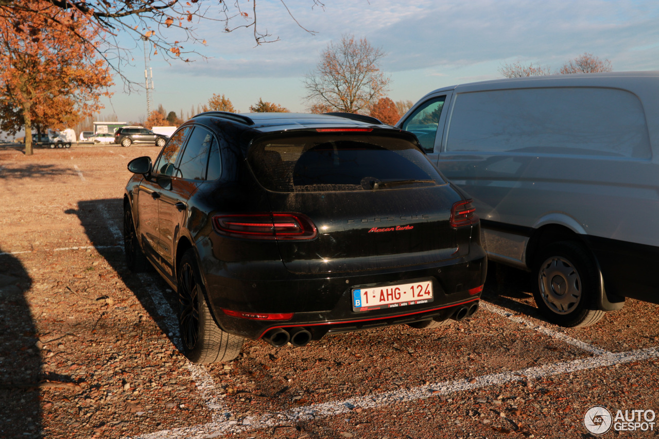 Porsche 95B Macan Turbo Exclusive Performance Edition