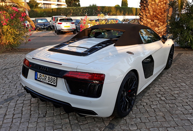 Audi R8 V10 Spyder 2016