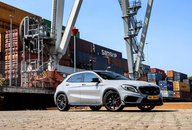 Mercedes-AMG GLA 45 X156