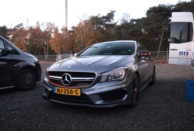 Mercedes-Benz CLA 45 AMG Shooting Brake OrangeArt Edition