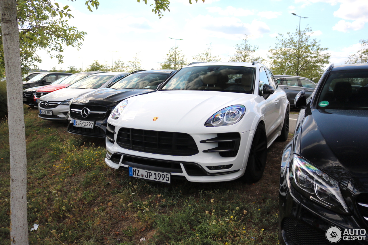 Porsche TechArt 95B Macan Turbo