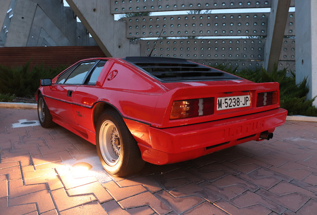 Lotus Turbo Esprit HC