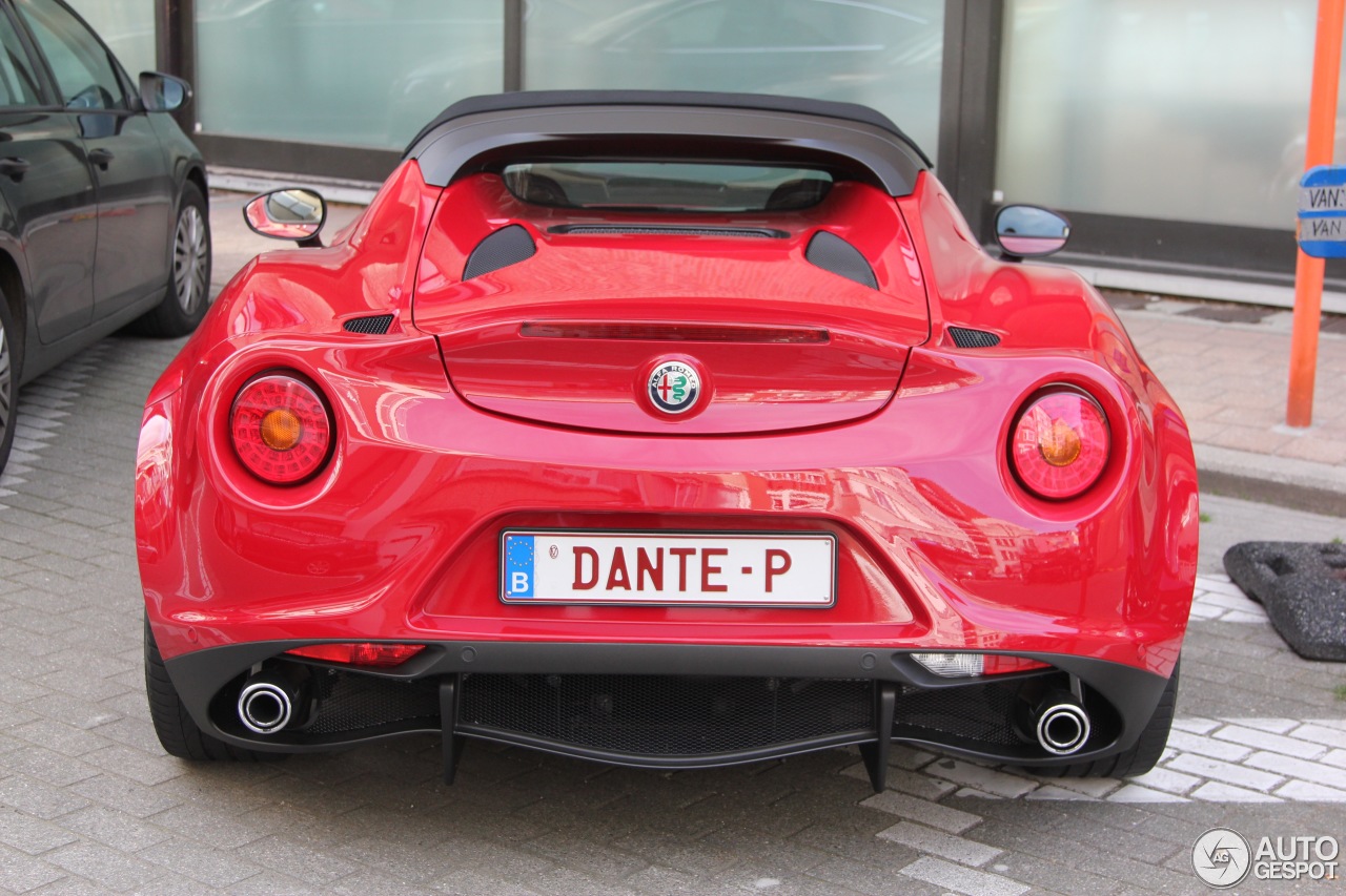 Alfa Romeo 4C Spider