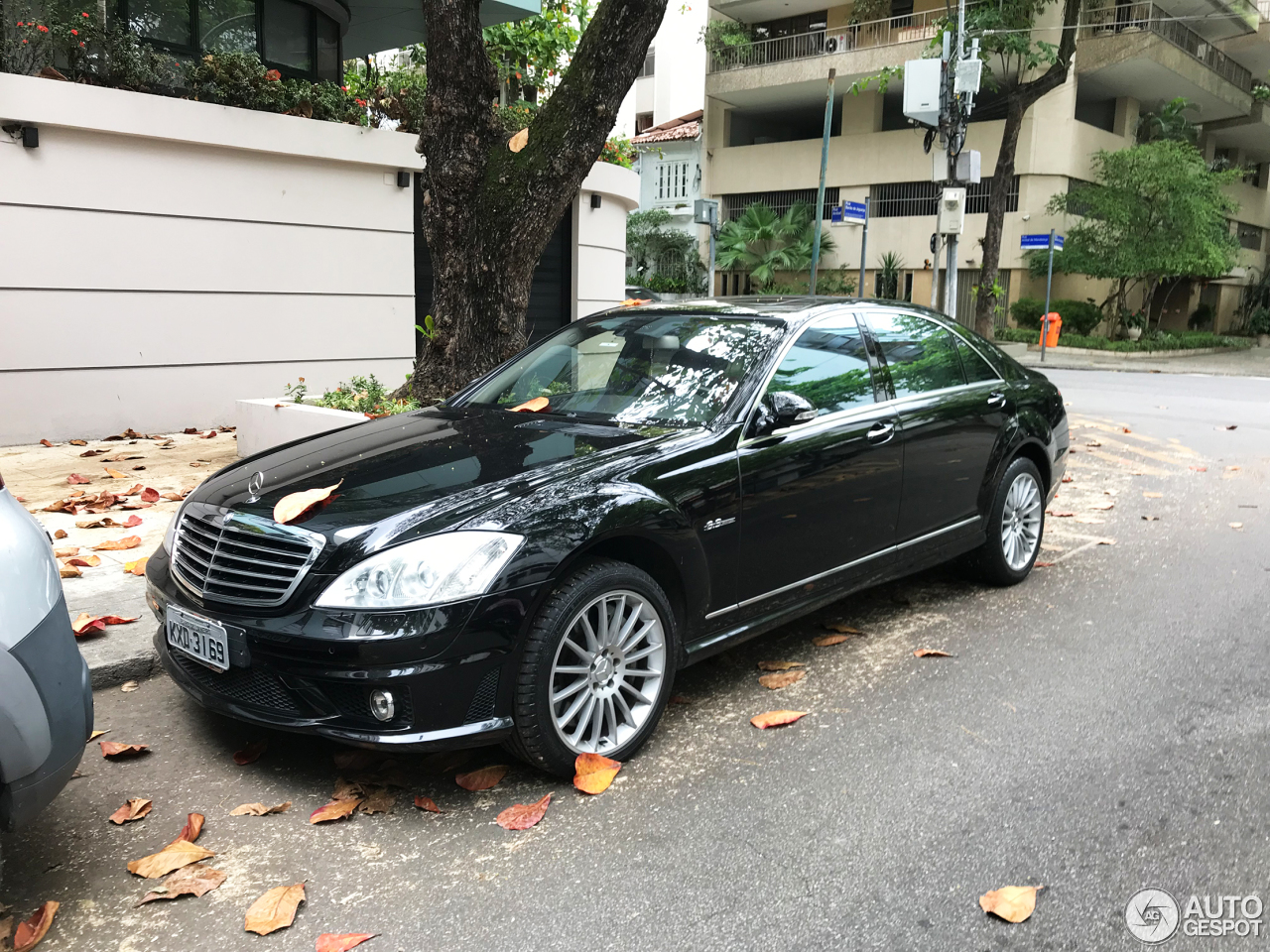 Mercedes-Benz S 63 AMG W221