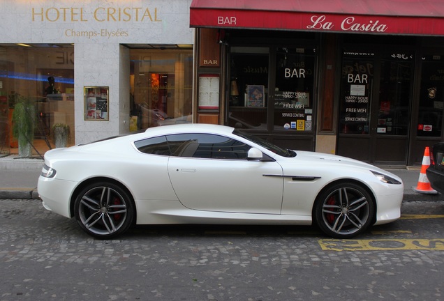 Aston Martin Virage 2011