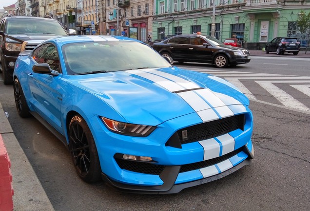 Ford Mustang Shelby GT350 2015