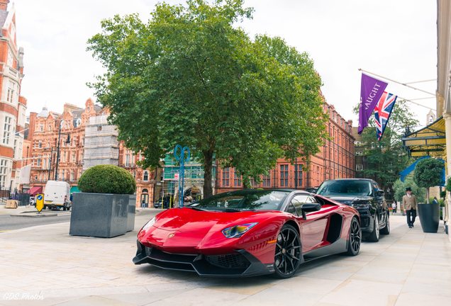 Lamborghini Aventador LP720-4 Roadster 50° Anniversario