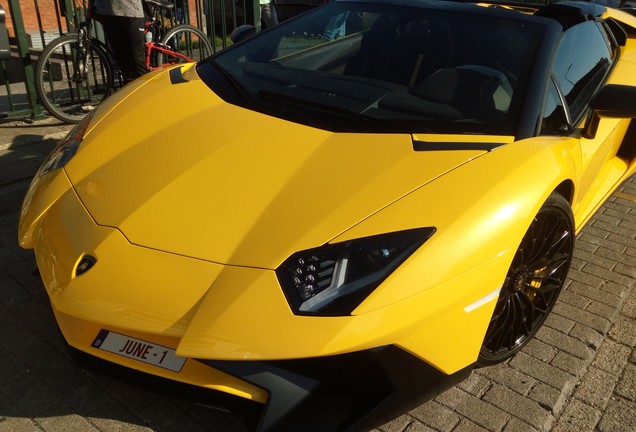 Lamborghini Aventador LP750-4 SuperVeloce Roadster