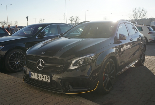 Mercedes-AMG GLA 45 X156 Yellow Night Edition