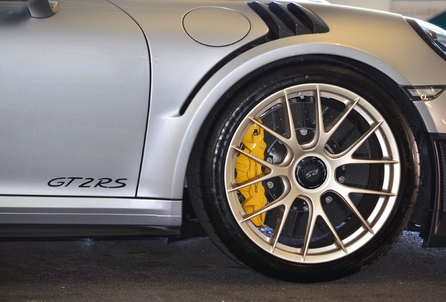 Porsche 991 GT2 RS Weissach Package