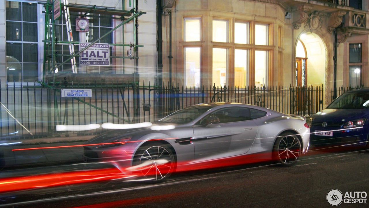 Aston Martin Vanquish 2013