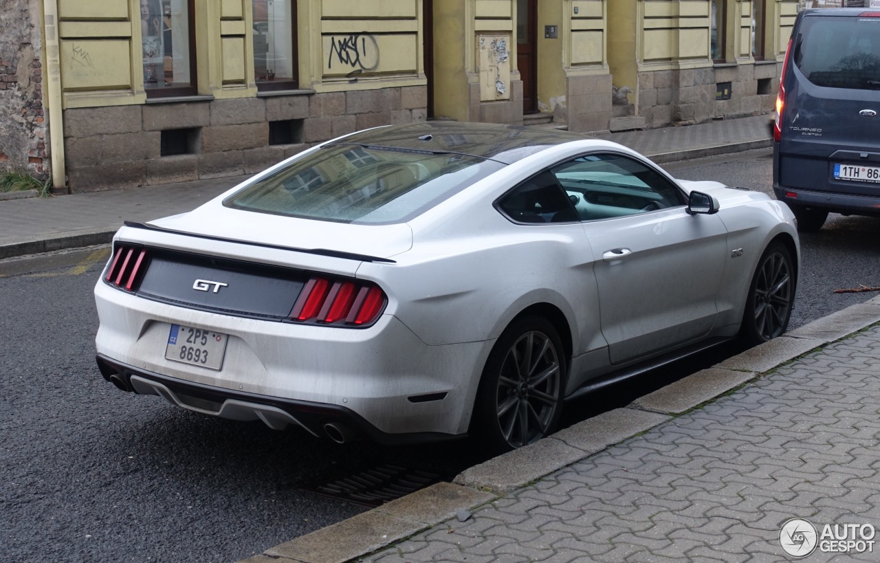 Ford Mustang GT 2015