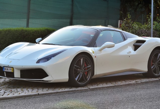 Ferrari 488 Spider