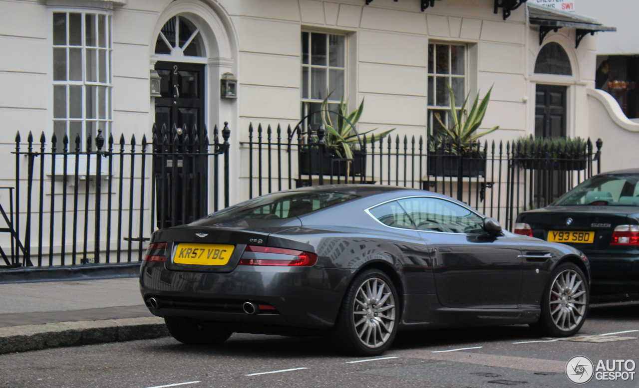 Aston Martin DB9