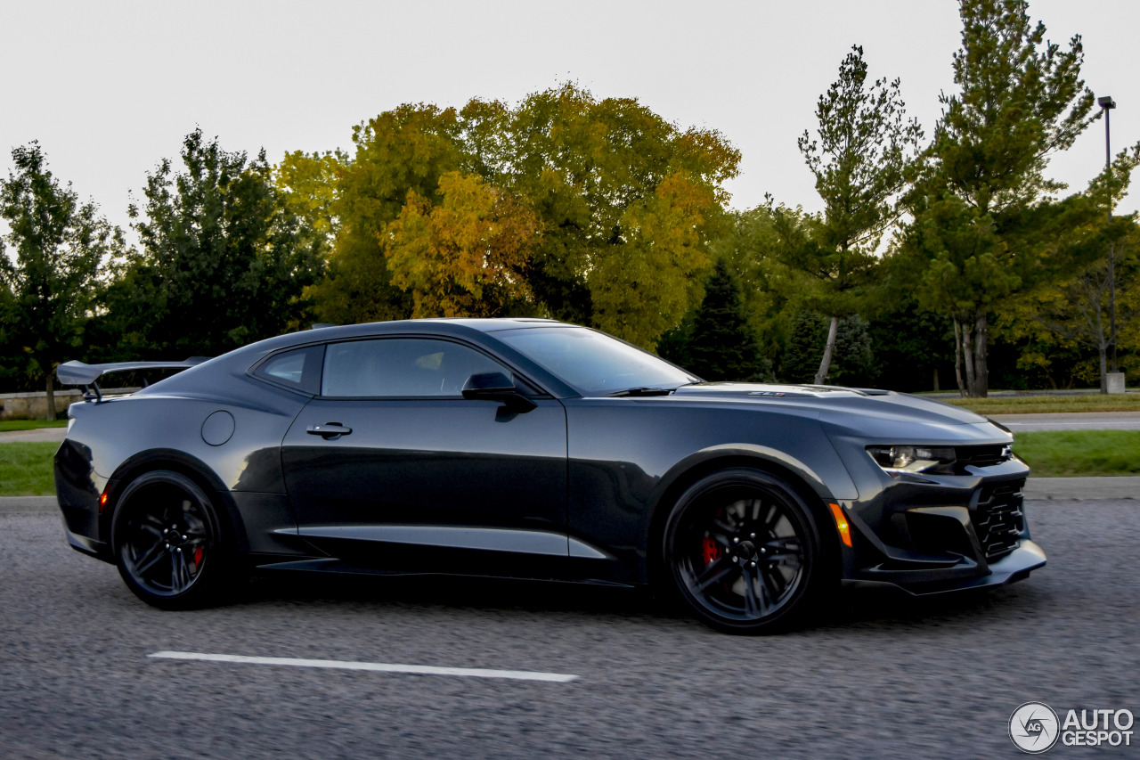 Chevrolet Camaro ZL1 1LE 2017