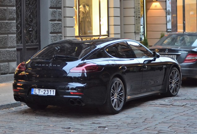 Porsche 970 Panamera GTS MkII