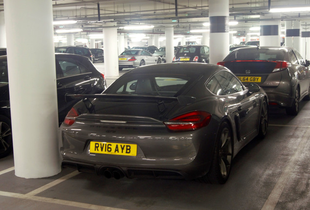 Porsche 981 Cayman GT4