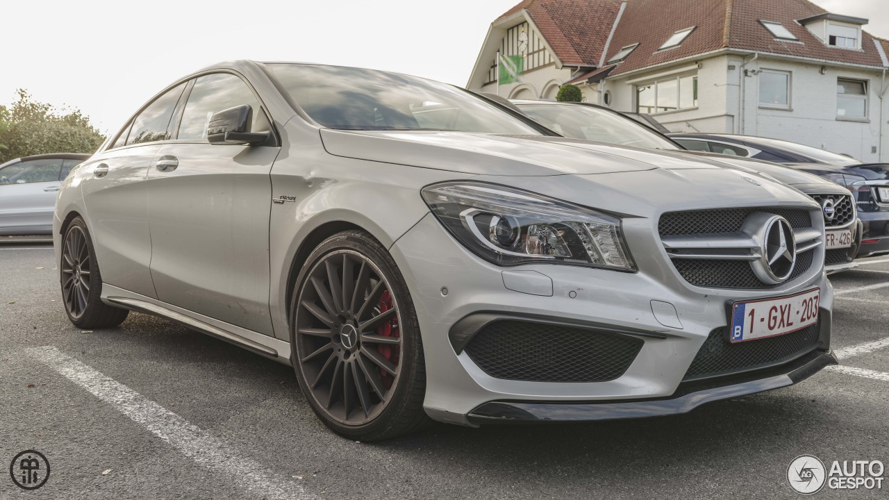 Mercedes-Benz CLA 45 AMG C117