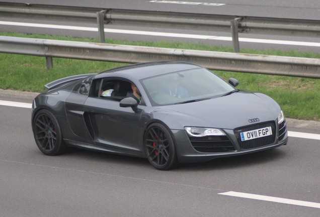 Audi R8 V10