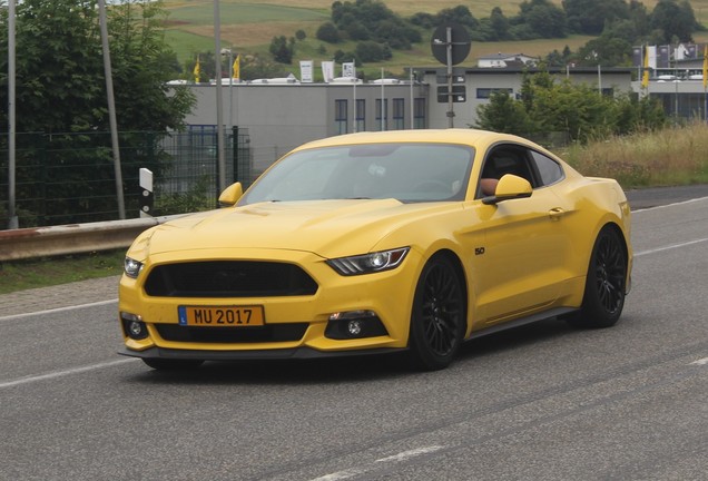 Ford Mustang GT 2015