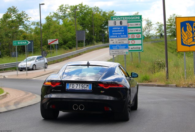 Jaguar F-TYPE S Coupé