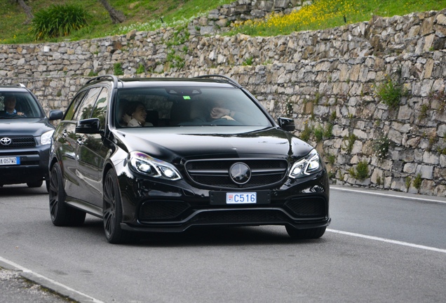 Mercedes-Benz Brabus 850 Biturbo Estate S212