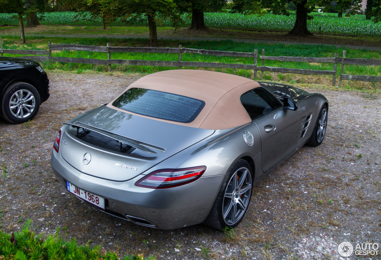 Mercedes-Benz SLS AMG Roadster