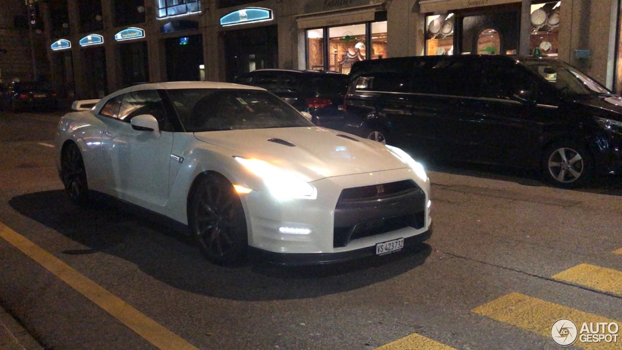 Nissan GT-R 2014