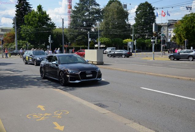 Audi RS4 Avant B9