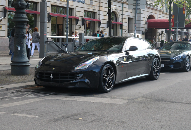 Ferrari FF