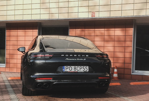 Porsche 971 Panamera Turbo S E-Hybrid