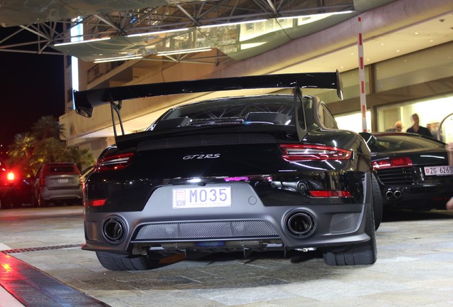 Porsche 991 GT2 RS Weissach Package